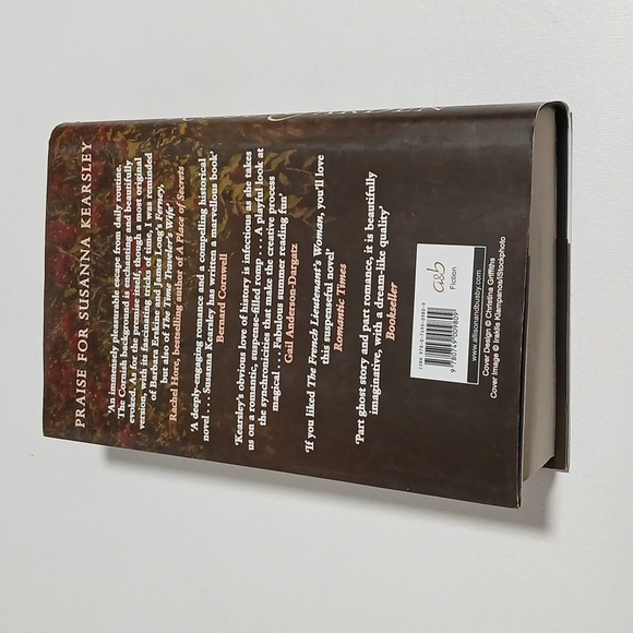 The Rose Garden by Susanna Kearsley Hardback Book - Picture 4 of 6